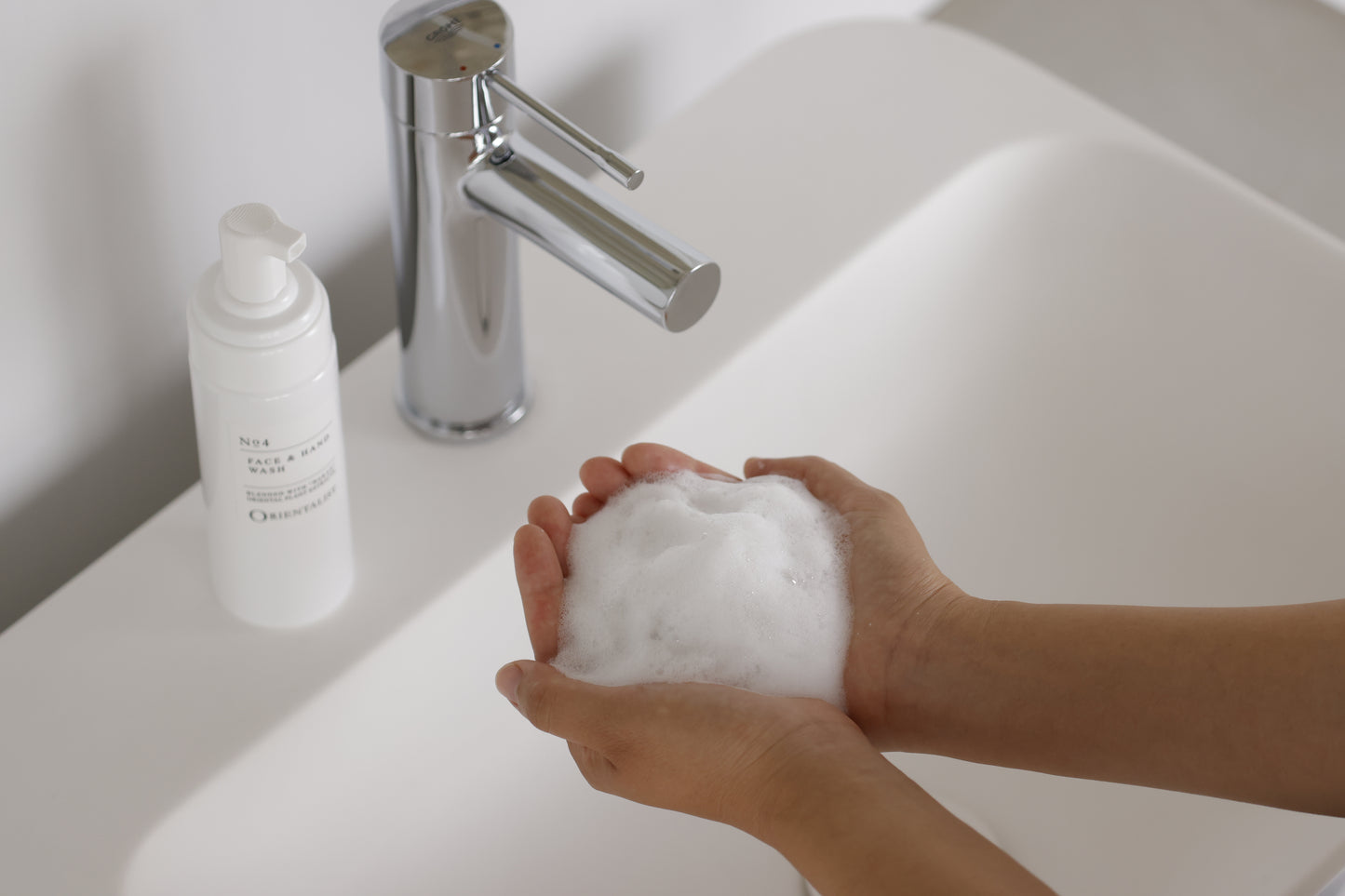 No.4 フェイス&ハンドウォッシュ