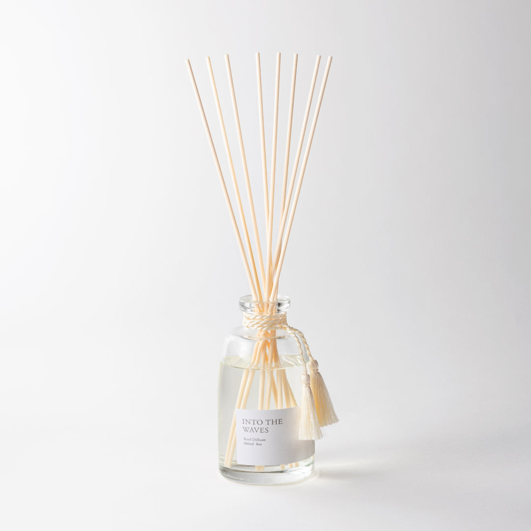 リードディフューザー "INTO THE WAVES"