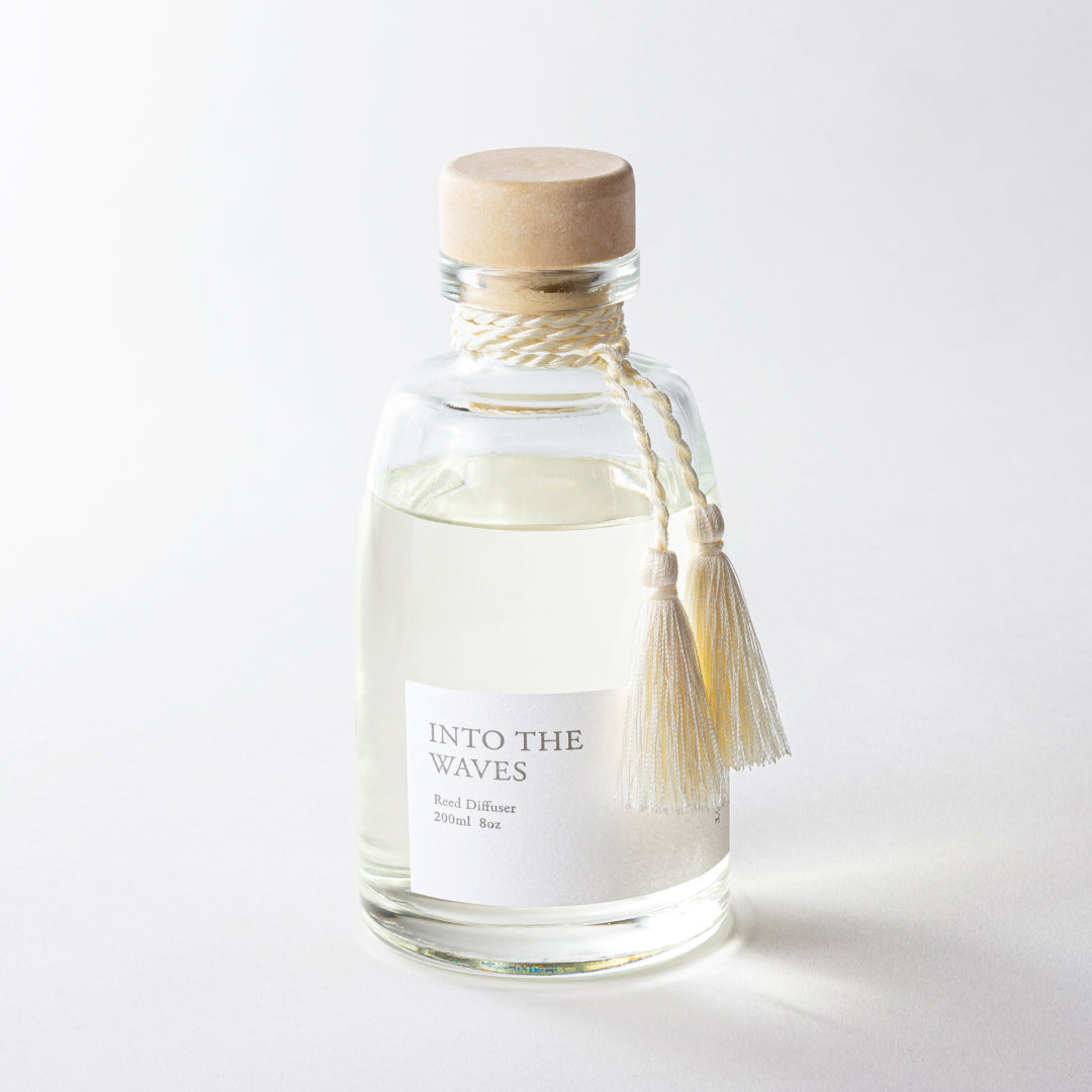 リードディフューザー "INTO THE WAVES"