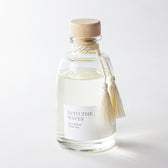 リードディフューザー "INTO THE WAVES"