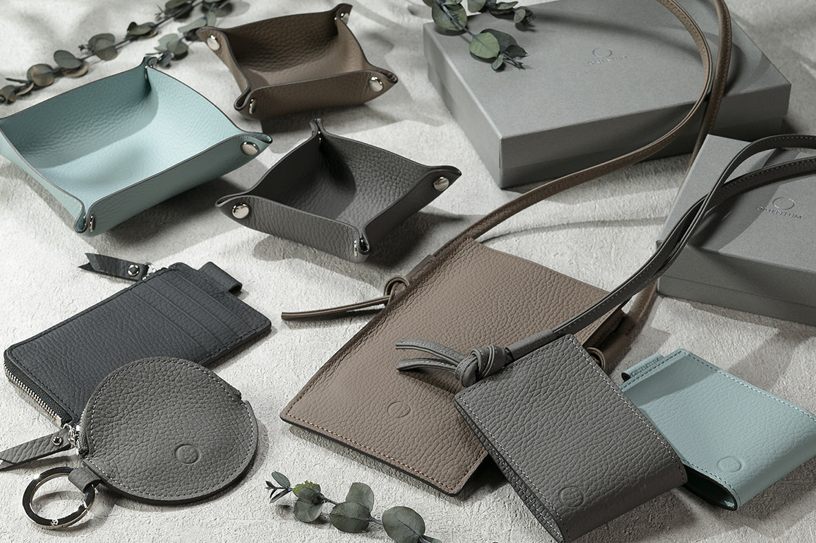 神戸レザー フォンポーチ